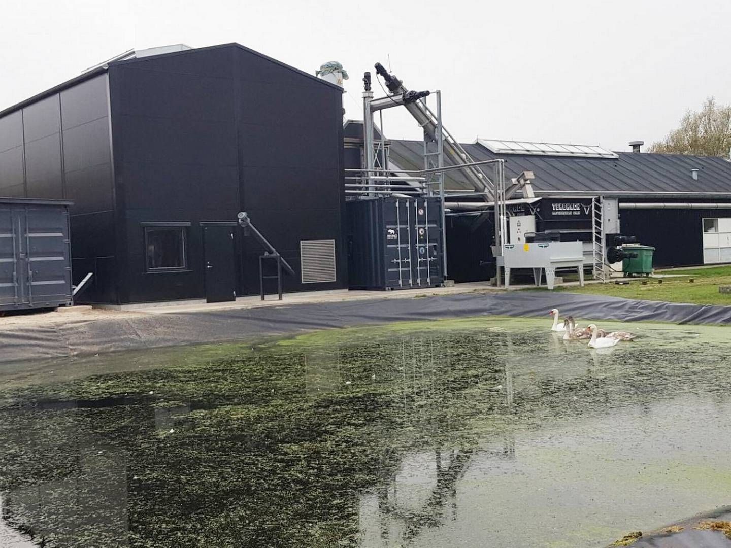 Guldborgsund Forsyning indleder nu en 12 måneder lang forsøgsordning, der skal vise, om man kan rense spildevandet for PFAS på anlægget. | Foto: Guldborgsund Forsyning / Pr