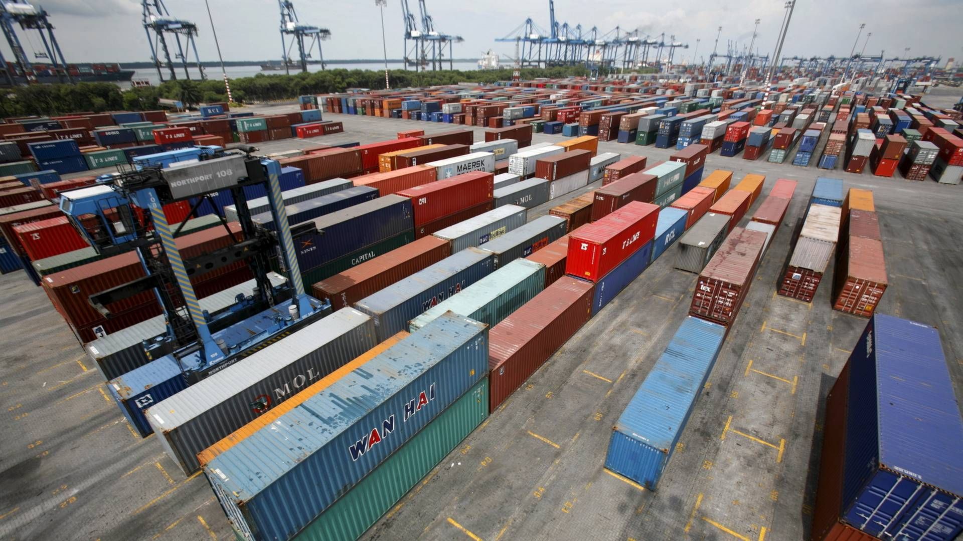 Containere i havnen Port Klang, Malaysia. | Foto: Bazuki Muhammad/Reuters/Ritzau Scanpix/REUTERS / X01002