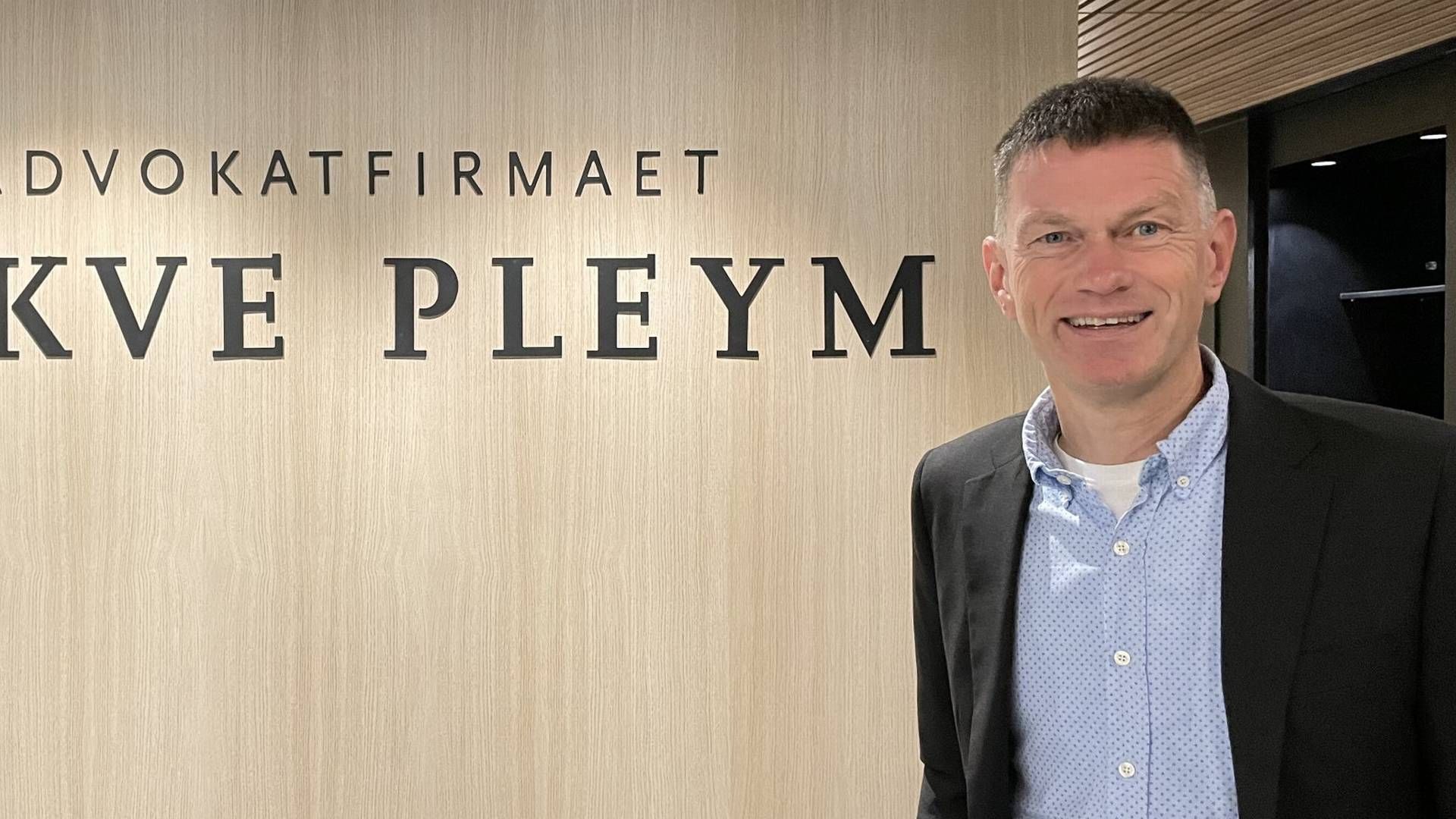 STOR KONKURRANSE: – Det er stor konkurranse i Tromsø, både fra Tromsø-firmaer og Oslo-firmaer, sier managing partner Thor Hager Thorkildsen i Rekve Pleym i dette intervjuet med AdvokatWatch. | Foto: Aleksander Losnegård