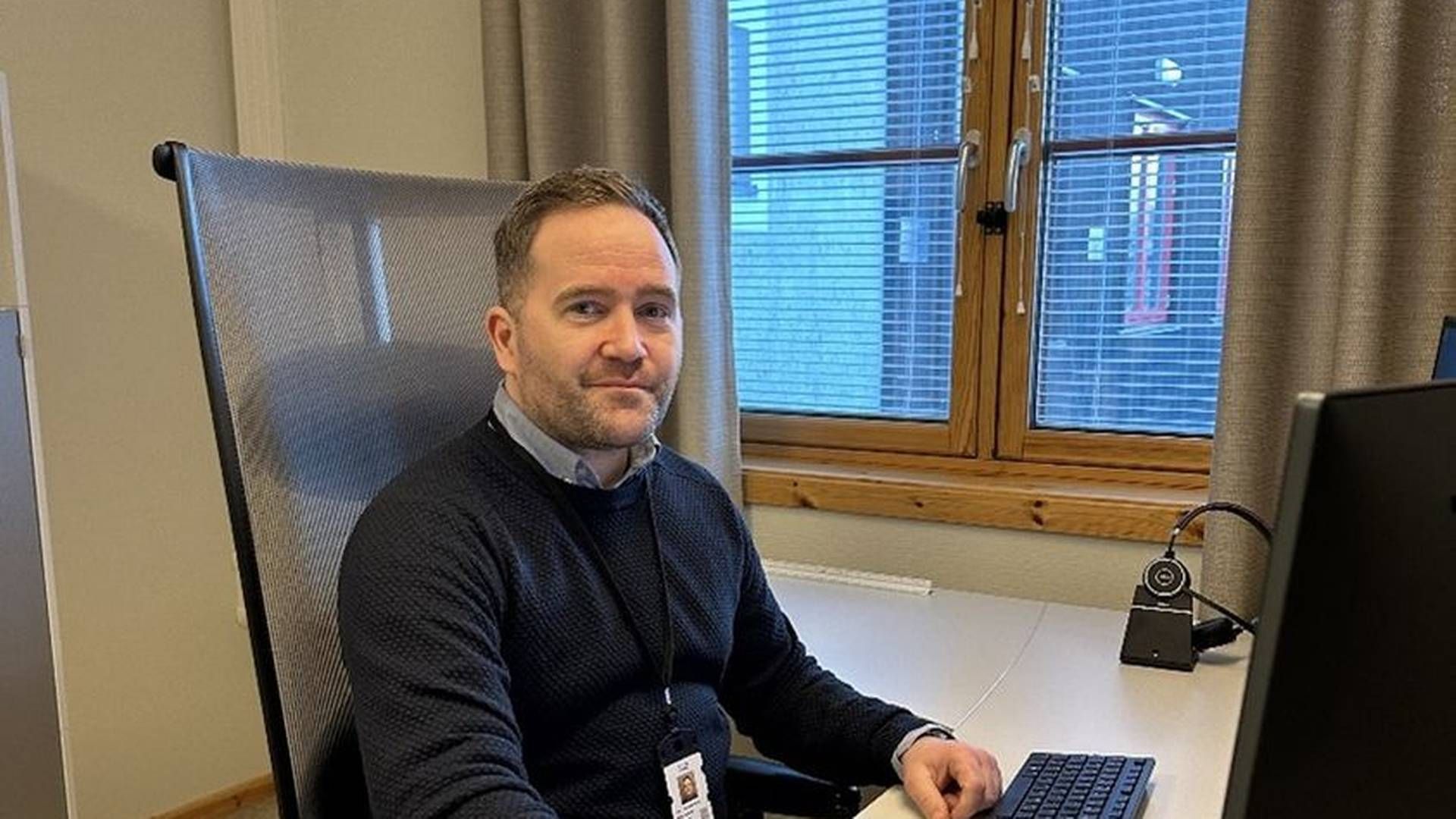NY JOBB: John Håkon Eilertsen startet i sin nye jobb forrige uke. | Foto: Indre Salten Energi
