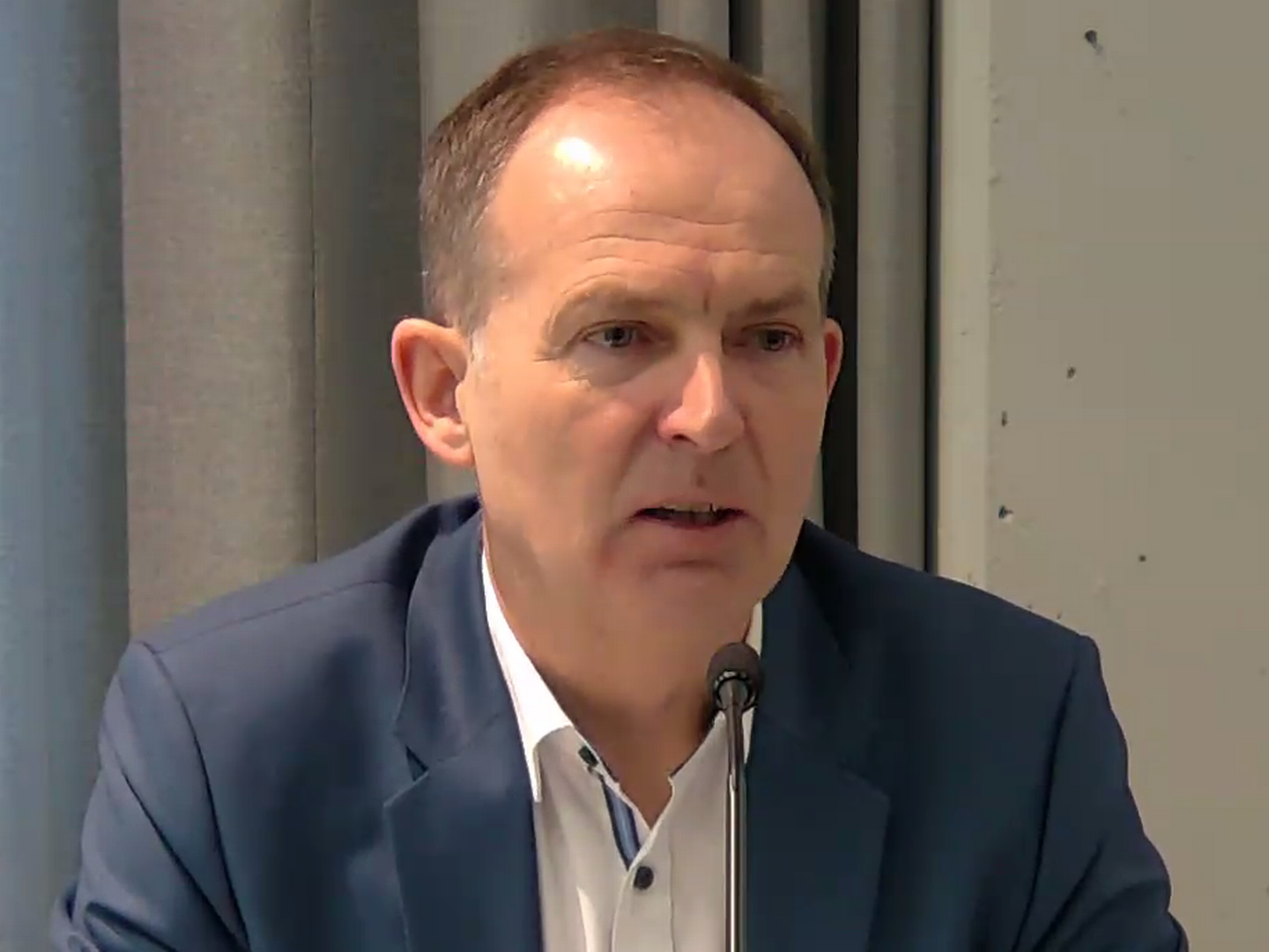 Jürgen Koppmann, Sprecher des Vorstands der Umweltbank, auf der Jahrespressekonferenz | Foto: Screenshot FinanzBusiness