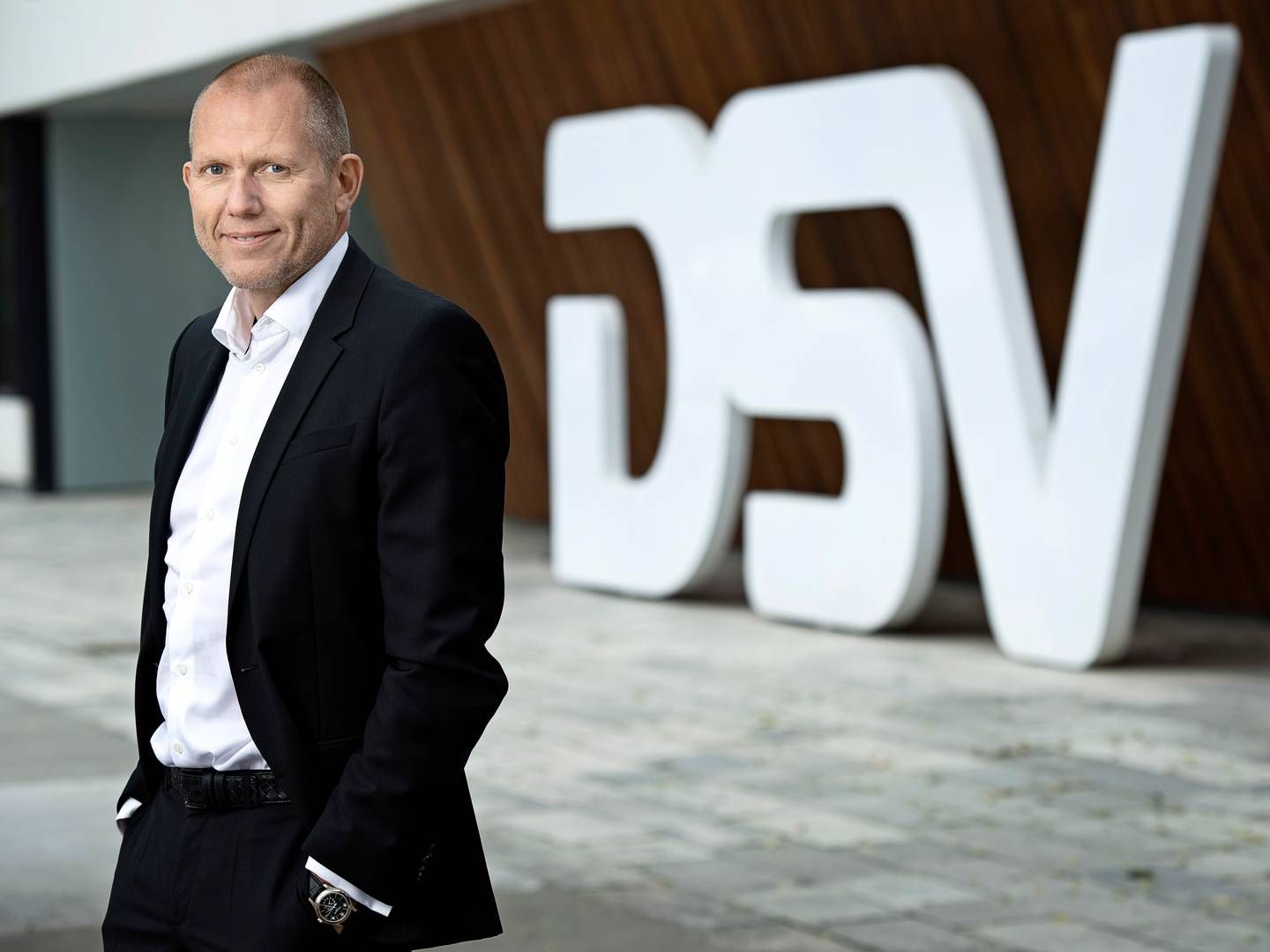 Jens Bjørn Andersen, koncernchef i DSV, fortæller, at DSV går efter at reducere CO2-udledningen fra forretningsrejser med fly. | Foto: Dsv / Pr