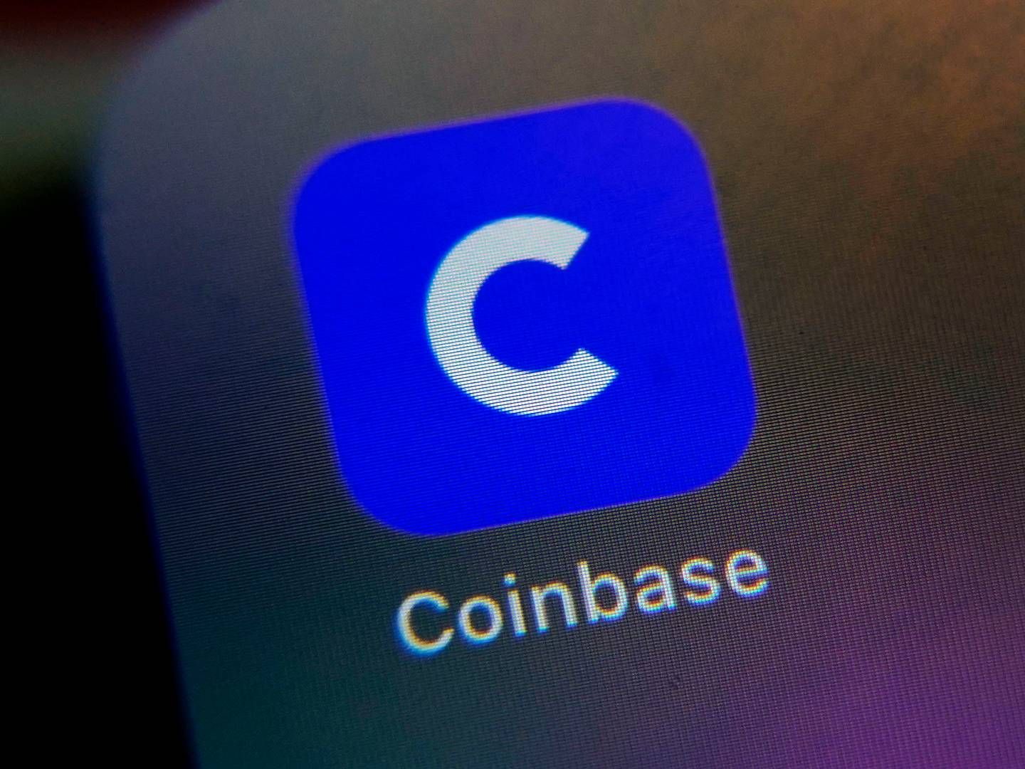 Kryptobørsen Coinbase har oplevet færre handler i fjerde kvartal 2022. Foto: Richard Drew/AP/Ritzau Scanpix