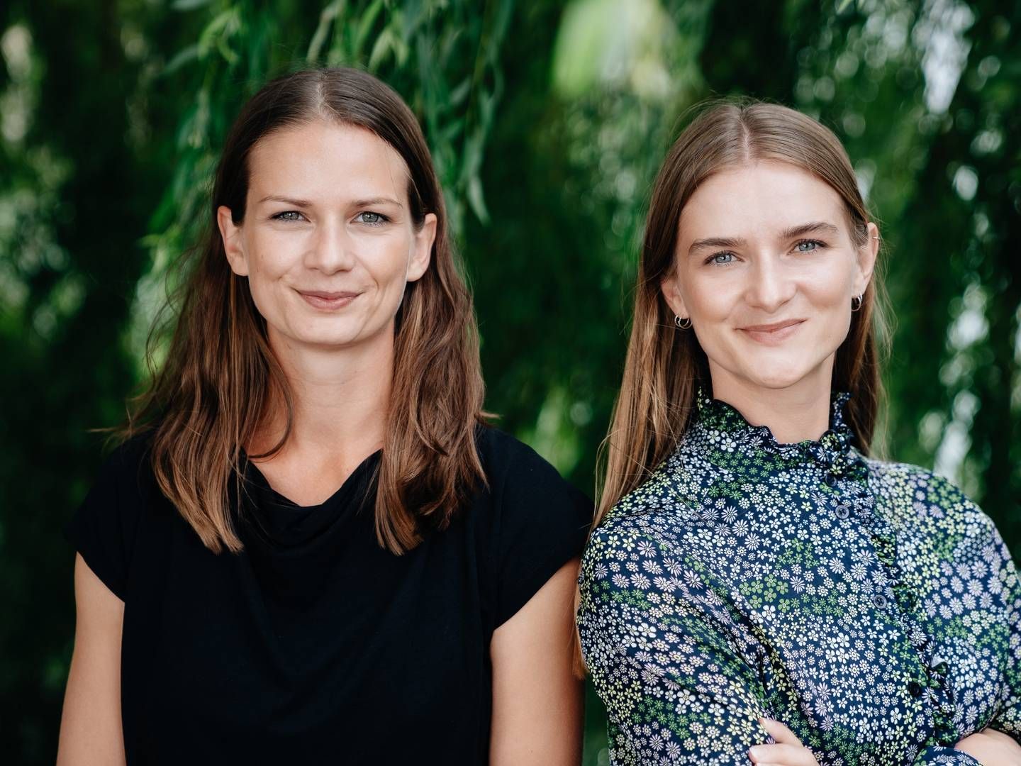 Rikke Høyer (tv.) og hendes søster Sidsel Høyer har stiftet Dora, som nu får en millionindsprøjtning. | Foto: Pr / Dora