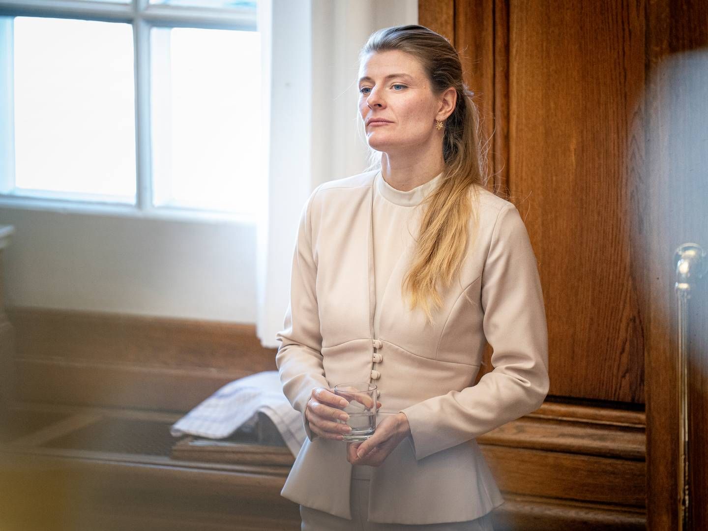 Beskæftigelsesminister Ane Halsboe-Jørgensen (S) under møde i Folketingssalen tirsdag den 28. februar 2023, hvor tredje behandling af store bededags afskaffelse var på dagsordenen | Foto: Liselotte Sabroe