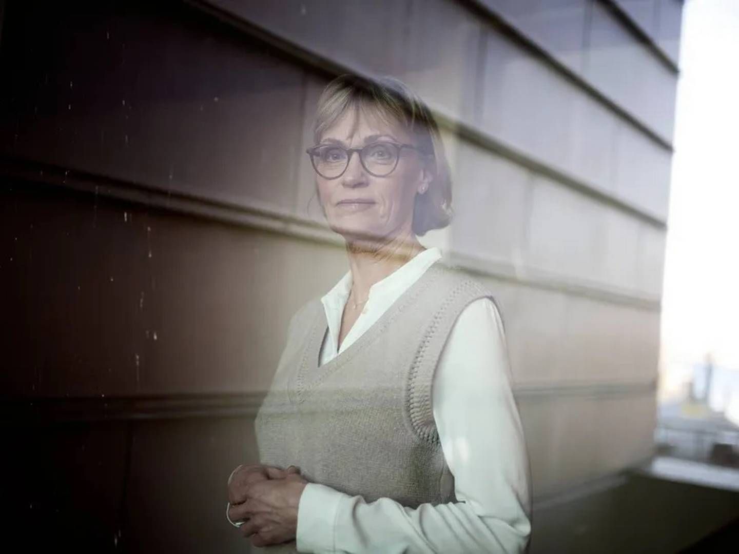 Nu, hvor børnene er flyttet hjemmefra, har advokat Lise Høy Falsner svært ved at slippe arbejdsopgaverne. | Foto: Sofia Busk
