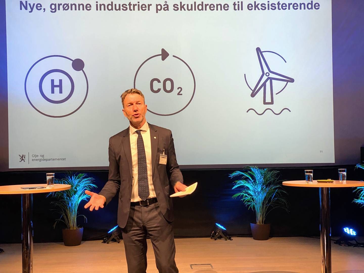 HYDROGEN-RAPPORT: Det er stor usikkerhet knyttet til fremtidig produksjon og forbruk av hydrogen, men olje- og energiminister Terje Aasland trekker frem at det er en viktig byggestein i fremtidens lavutslippssamfunn. | Foto: Anders Lie Brenna