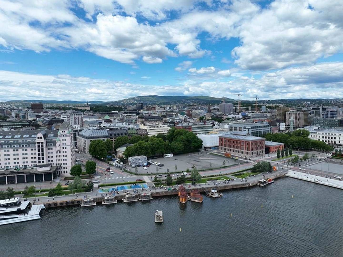 HER KAN DET KOMME ENERGISENTRAL: Den sentrale tomten ved Oslo Børs skal omdannes. Langt under bakken kan det komme en energisentral. | Photo: Hav Eiendom