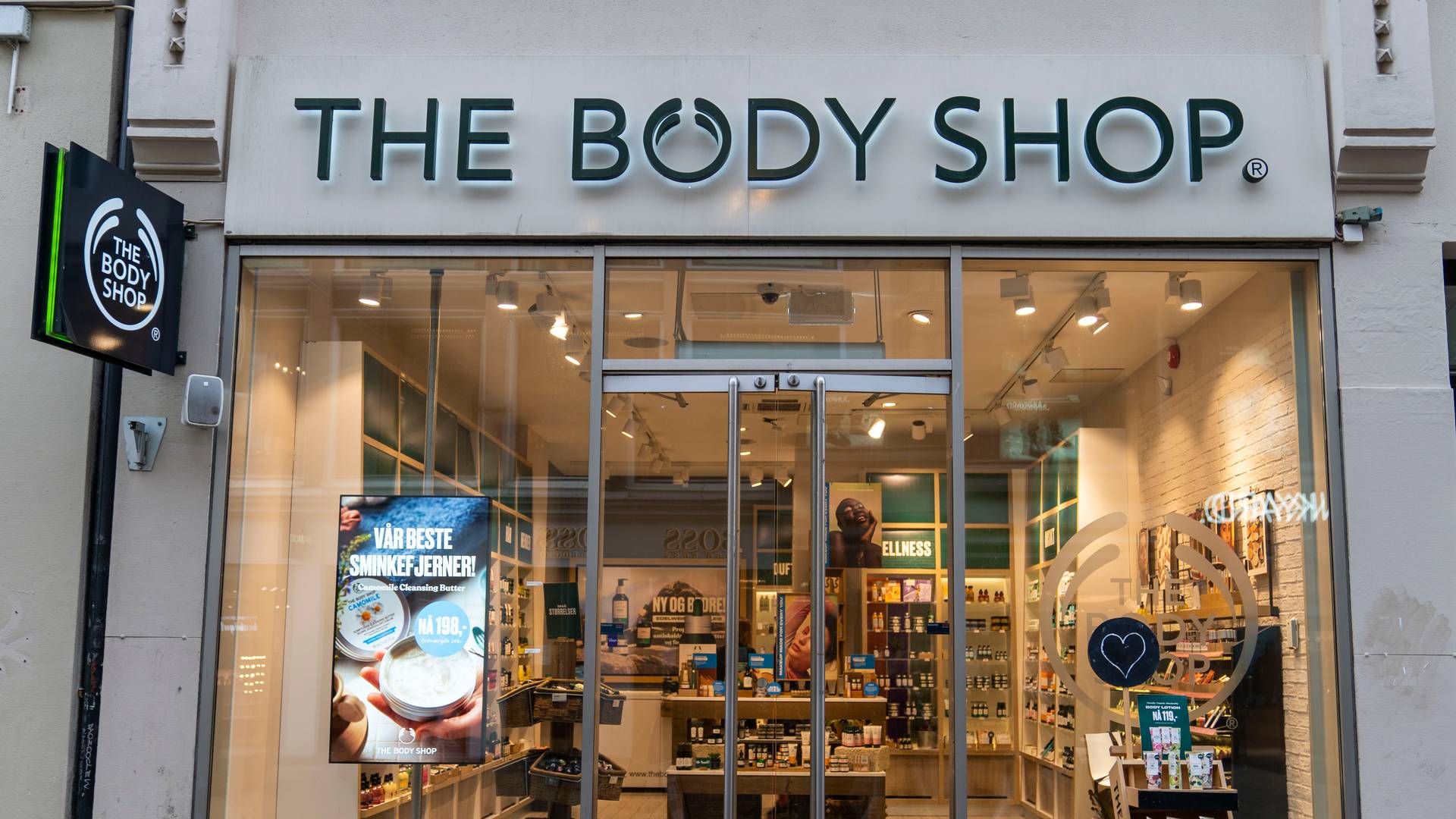 The Body Shop har mere end 200 butikker i Storbritannien og blev grundlagt i 1976 af Anita Roddick, der ud over iværksætter var miljøforkæmper. | Foto: Ludvig Heiberg Larsen / NTB