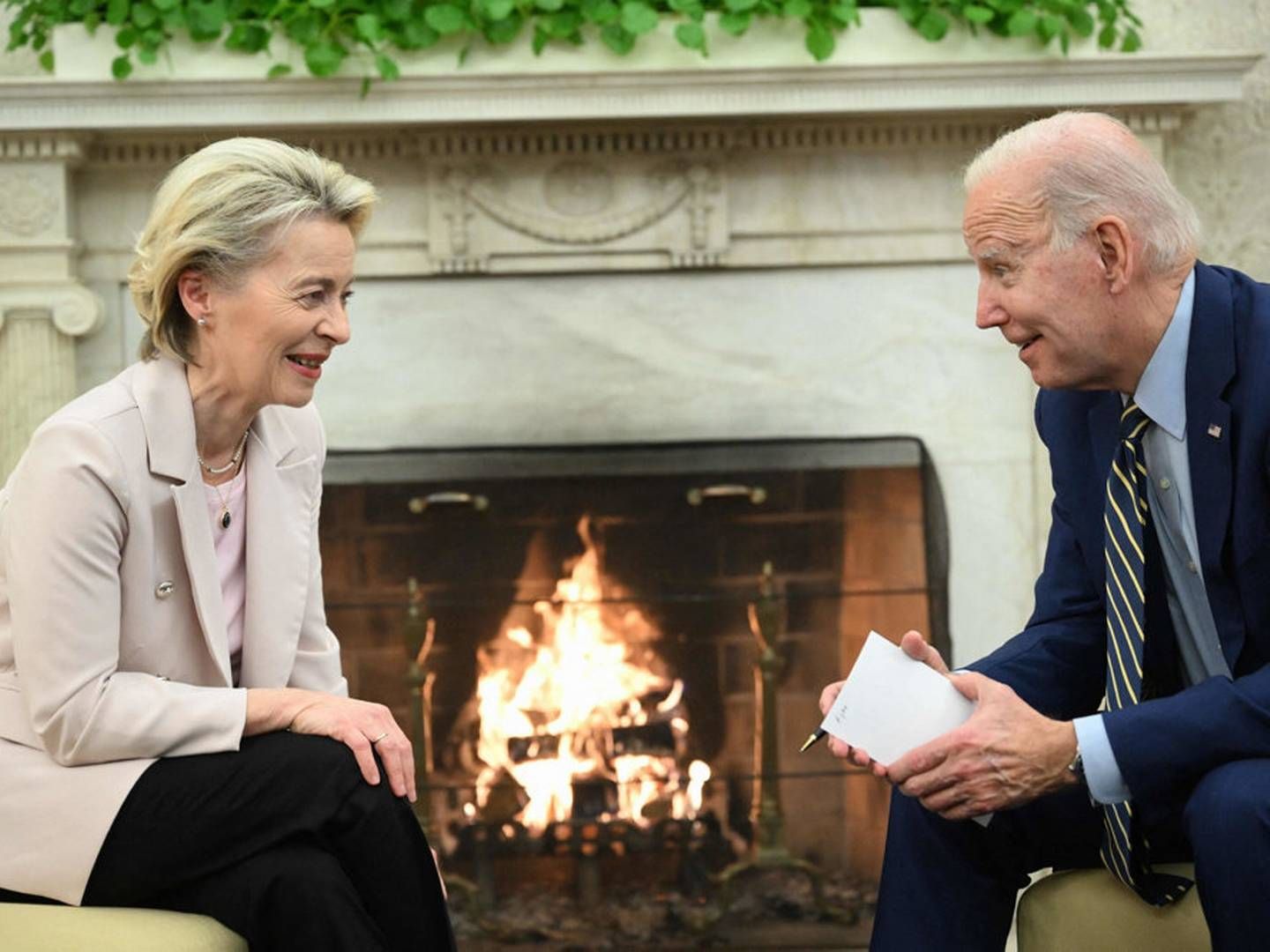 EU-Kommissionens formand, Ursula von der Leyen, mødtes fredag med den amerikanske præsident, Joe Biden, i Det Ovale Værelse i Det Hvide Hus i Washington D.C. | Foto: Mandel Ngan/Ritzau Scanpix