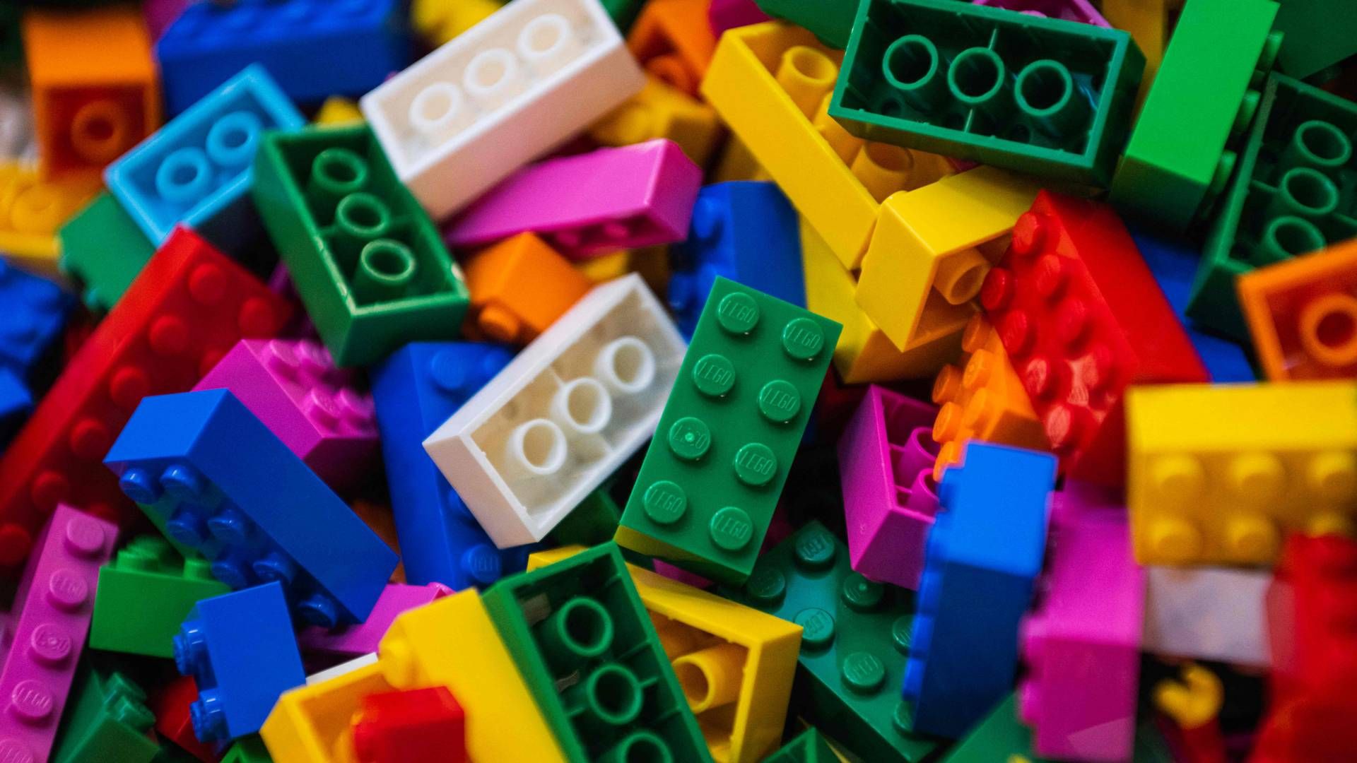 Lego lave klodser af genanvendte plastflasker — CleantechWatch