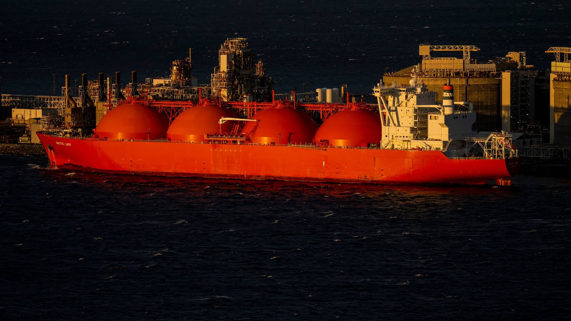Gassen fra HammerFest LNG på Melkøya blir eksportert i spesialbygde LNG-skip. Illustrasjonsbilde. | Foto: Fredrik Varfjell / NTB