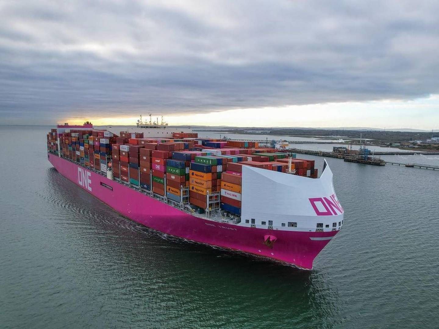 De nye skibe bliver udstyret med en særlig skærm, som mindsker vindmodstanden. | Foto: Ocean Network Express