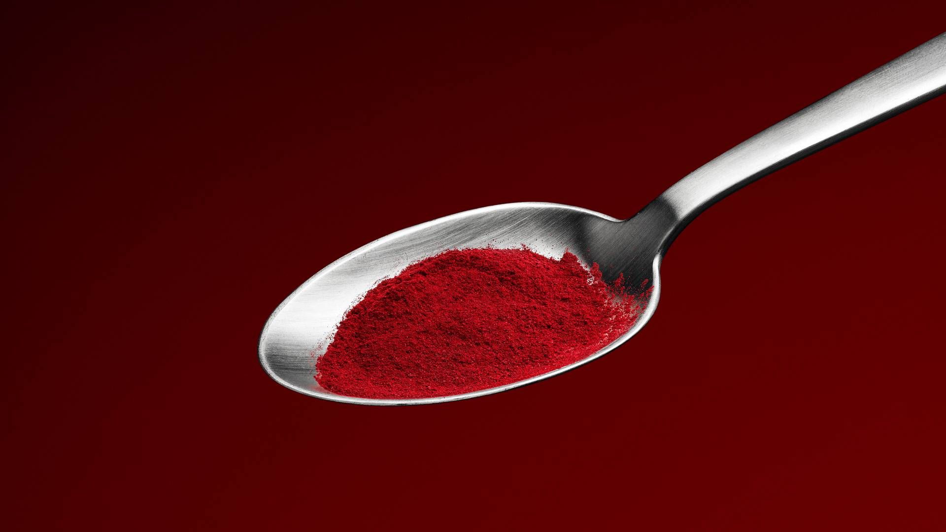 Det naturlige, røde farvestof kan bruges både i fødevare- og tekstilindustrien | Foto: Chromologics / Pr