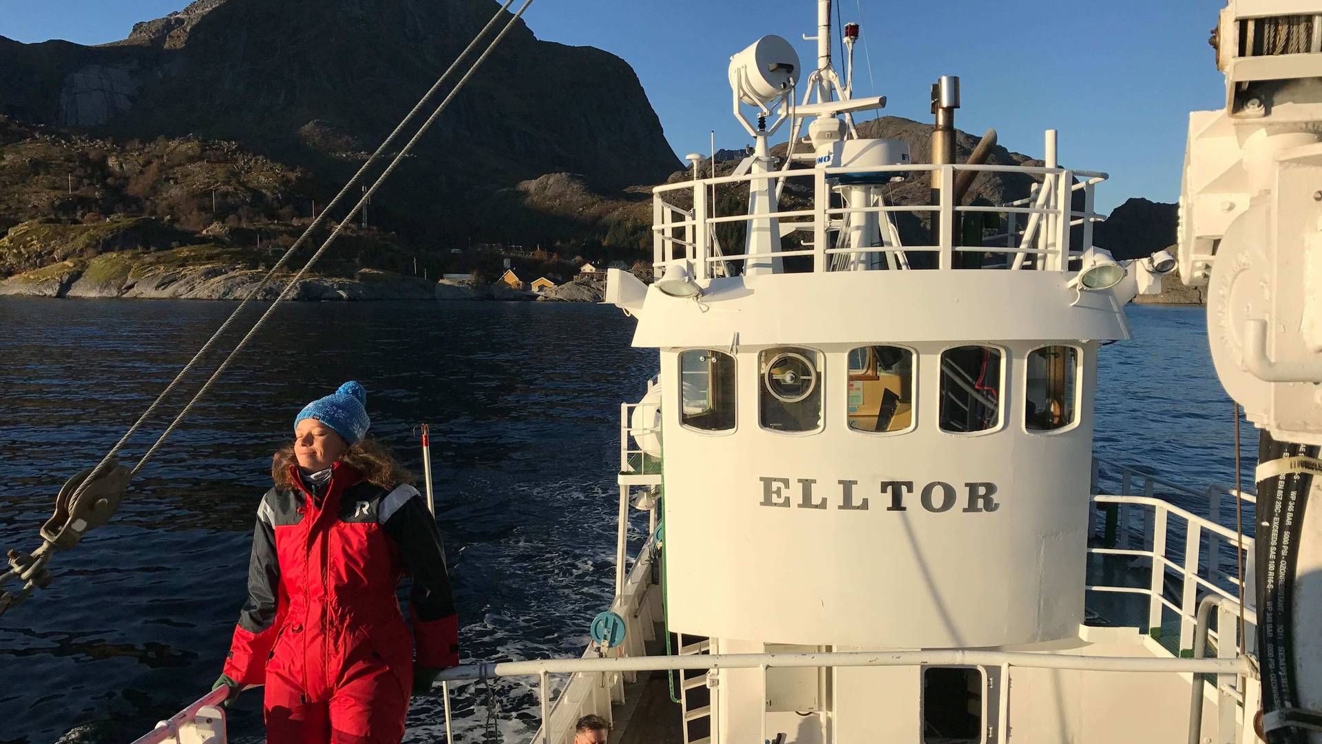DIREKTØR PÅ TUR: Caroline Krefting i traktene rundt Nusfjord i Lofoten. | Foto: Carucel Eiendom