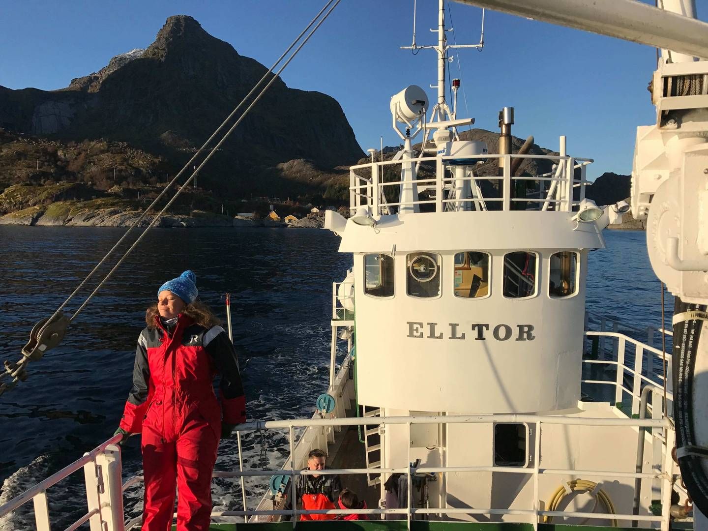 DIREKTØR PÅ TUR: Caroline Krefting i traktene rundt Nusfjord i Lofoten. | Foto: Carucel Eiendom