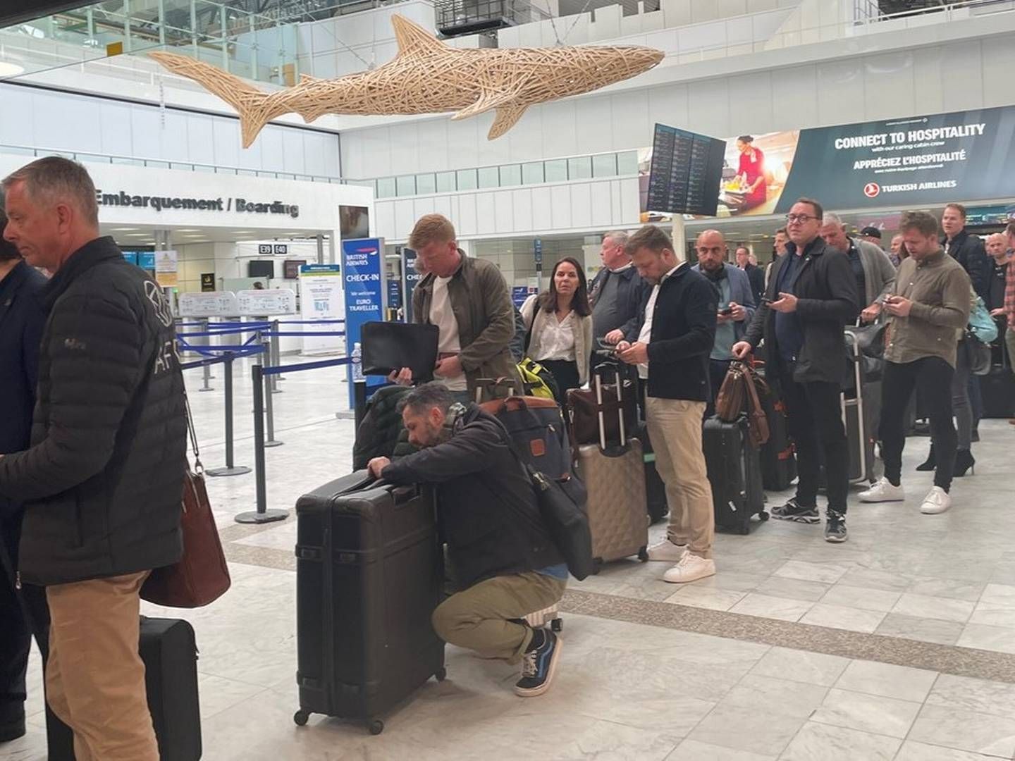 Danskerne står fredag formiddag i alenlange køer til check-in i lufthavnen i Nice efter denne uges Mipim-messe. | Foto: Peter S. Mygind / Watch Medier