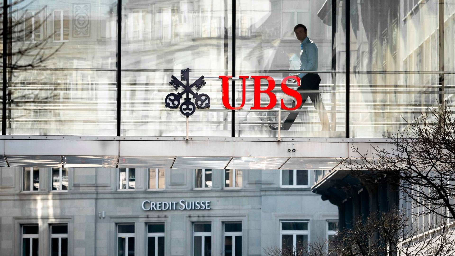 Analysehuset Morningstar forudser at UBS kan skabe værdi af overtagelsen af konkurrenten Credit Suisse. | Foto: Fabrice Coffrini/AFP/Ritzau Scanpix