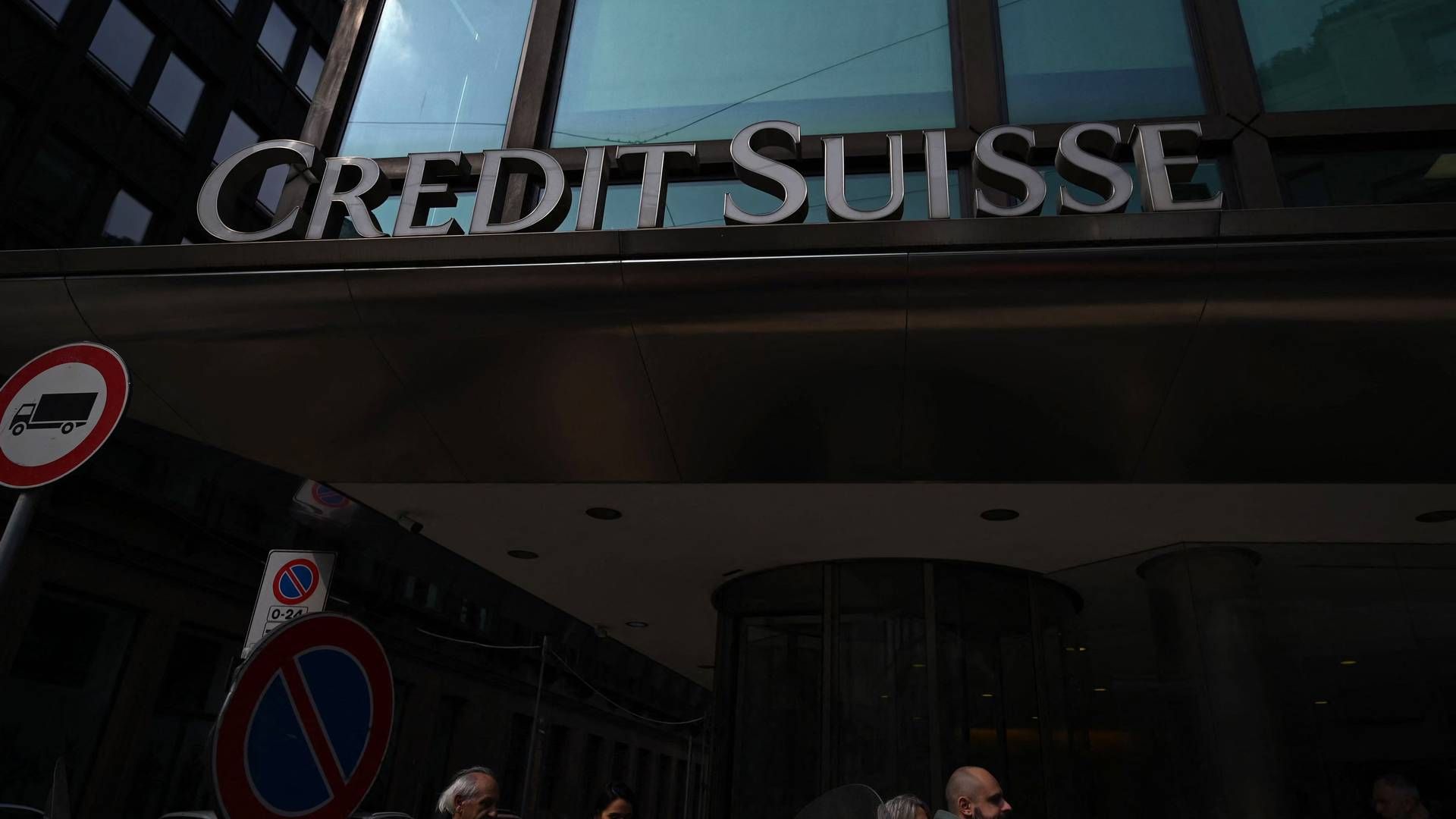 Den schweiziske bank Credit Suisse er blevet købt af en anden samme, UBS. | Foto: Gabriel Bouys