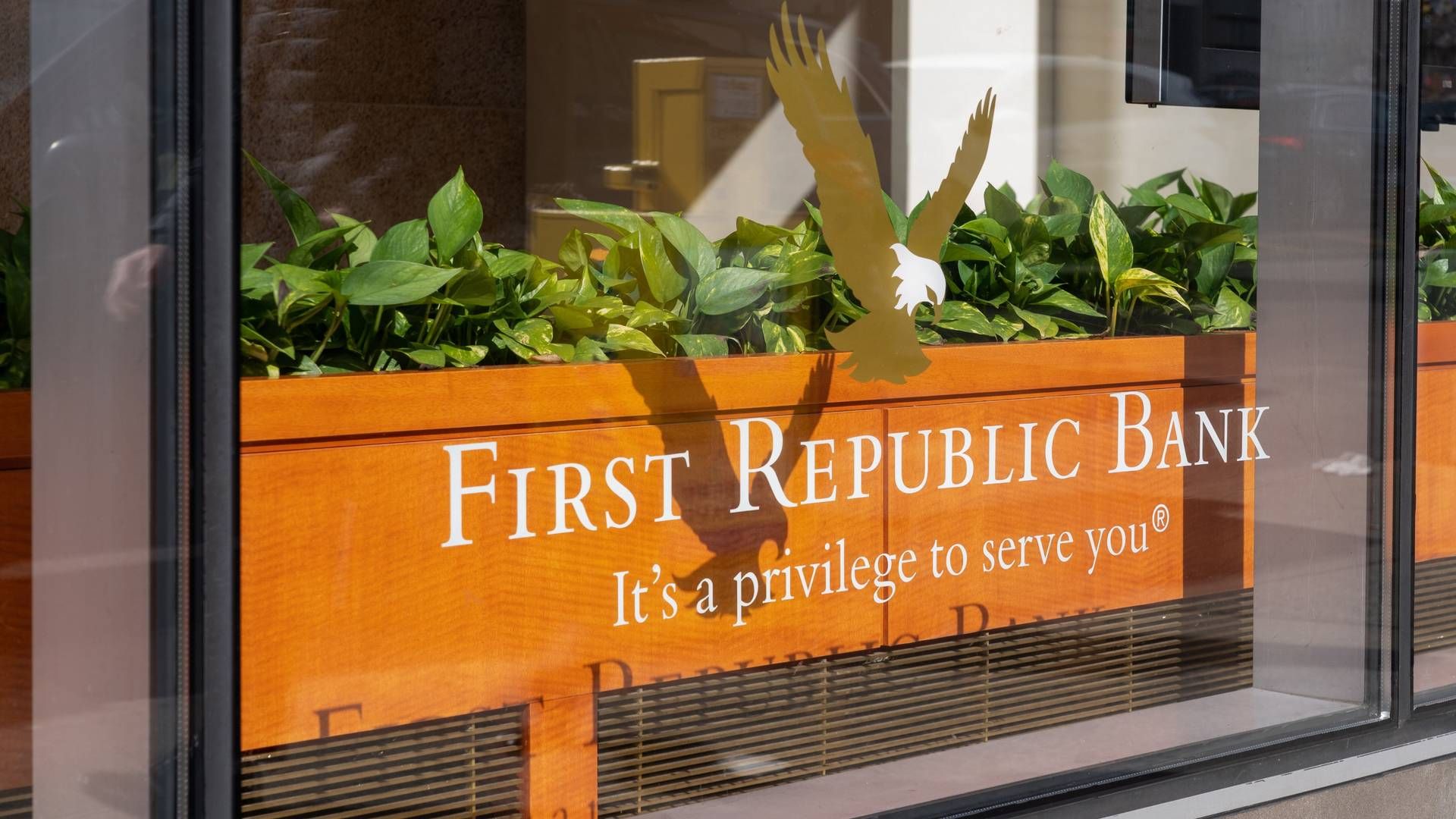 The eagle has landed: Filiale der First Republic Bank in New York. | Foto: picture alliance / ZUMAPRESS.com | M10s