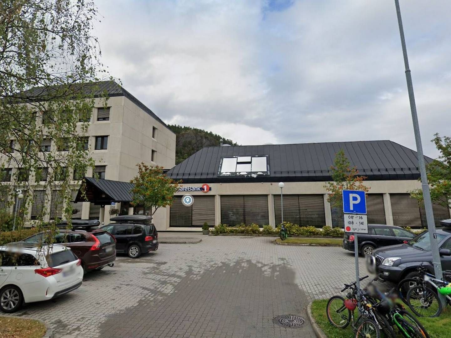 Bankbygget på Namsos skal renoveres for første gang siden 1984. I bygget jobber 54 SMN-ansatte.