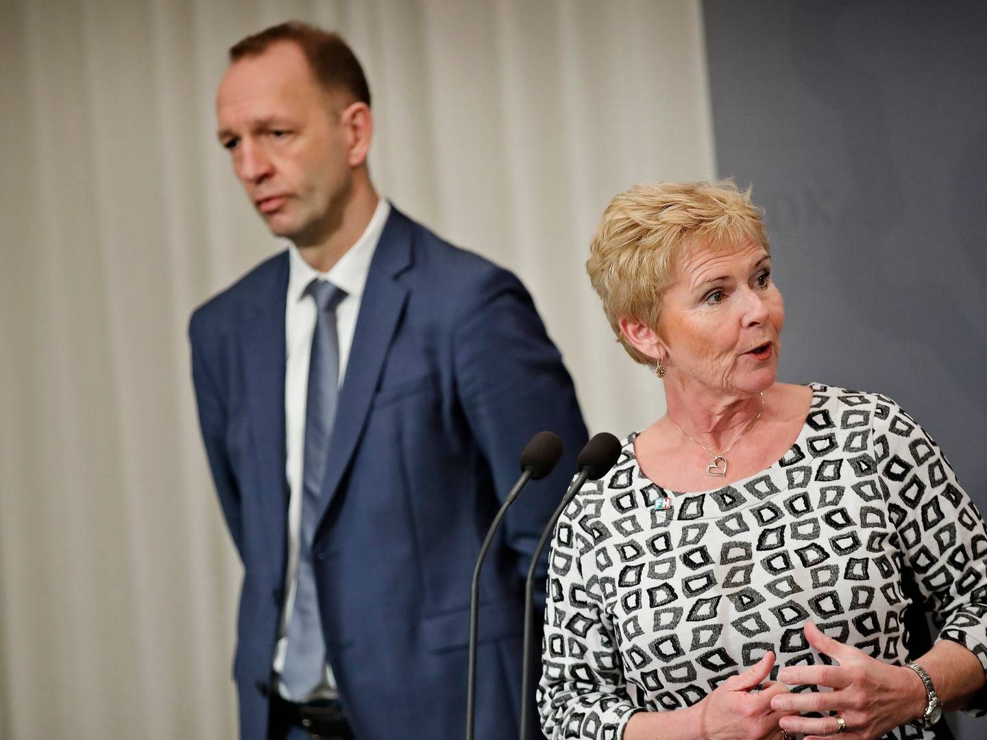 Direktør i Dansk Arbejdsgiverforening Jacob Holbraad og formand for FH Lizette Risgaard. | Foto: Jens Dresling/Ritzau Scanpix