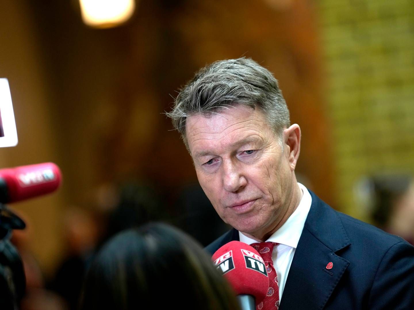 SKAL PRIORITERE: Olje- og energiminister Terje Aasland sier at regjeringen skal foreslå et prioriteringssystem. | Foto: Fredrik Varfjell / NTB