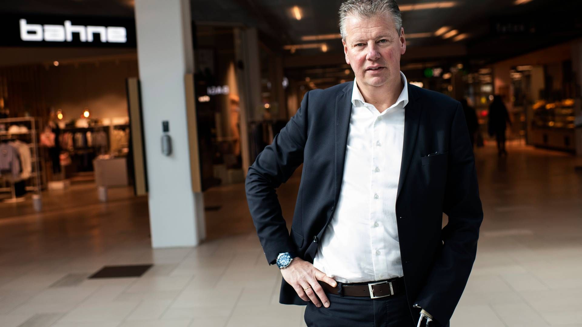 Jesper Faurholdt er chef for Danske Shoppingcentre med 17 af landets store centre. På billedet er Jesper Faurholdt i shoppingcentret City 2 ved Taastrup. | Foto: Gregers Tycho