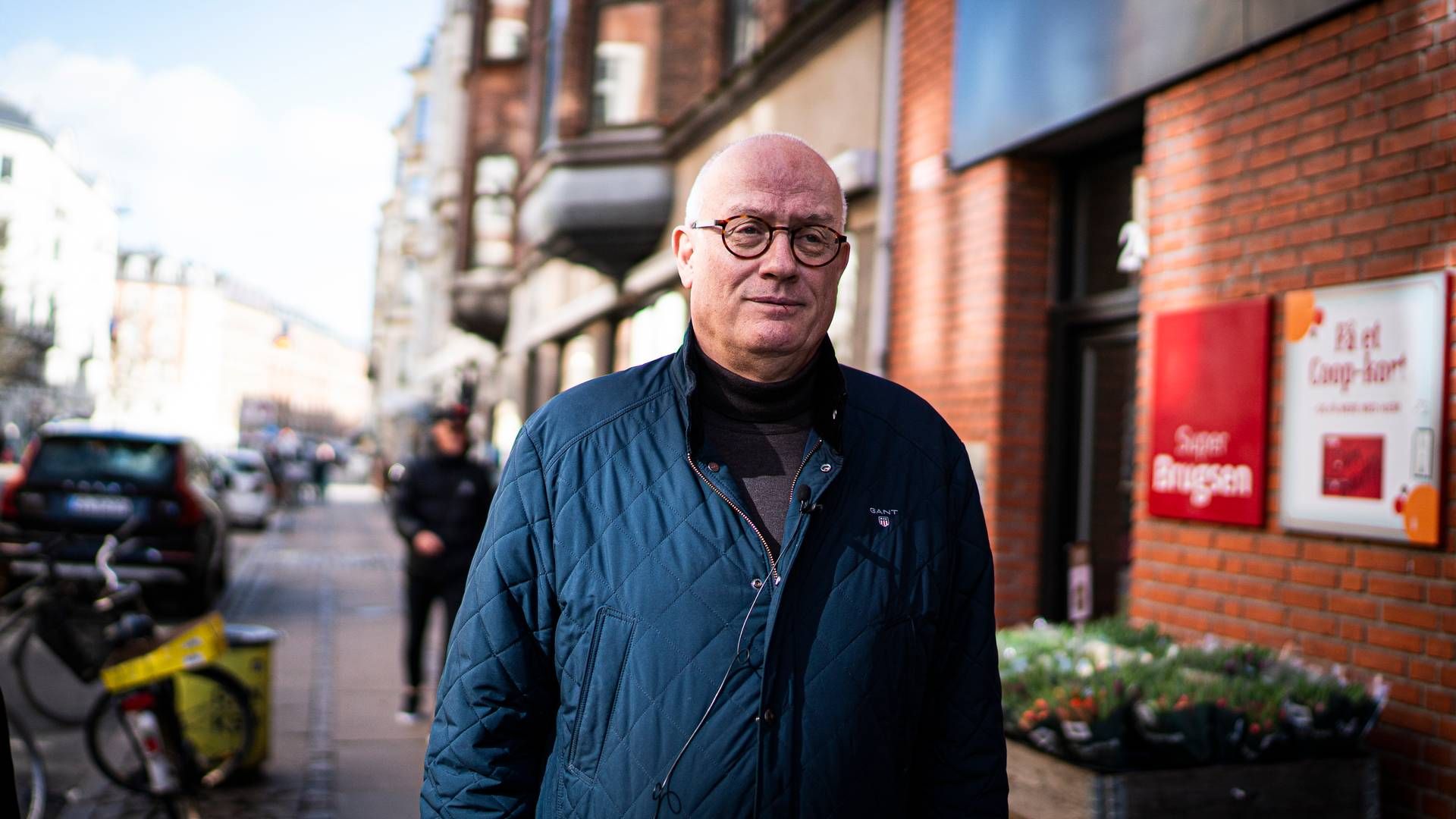 Professor i virologi Allan Randrup Thomsen mener, at SSI's strategi har flere svagheder og efterlyser plan B med henblik på, at man kunne genåbne testcentre. | Foto: Jonas Olufson