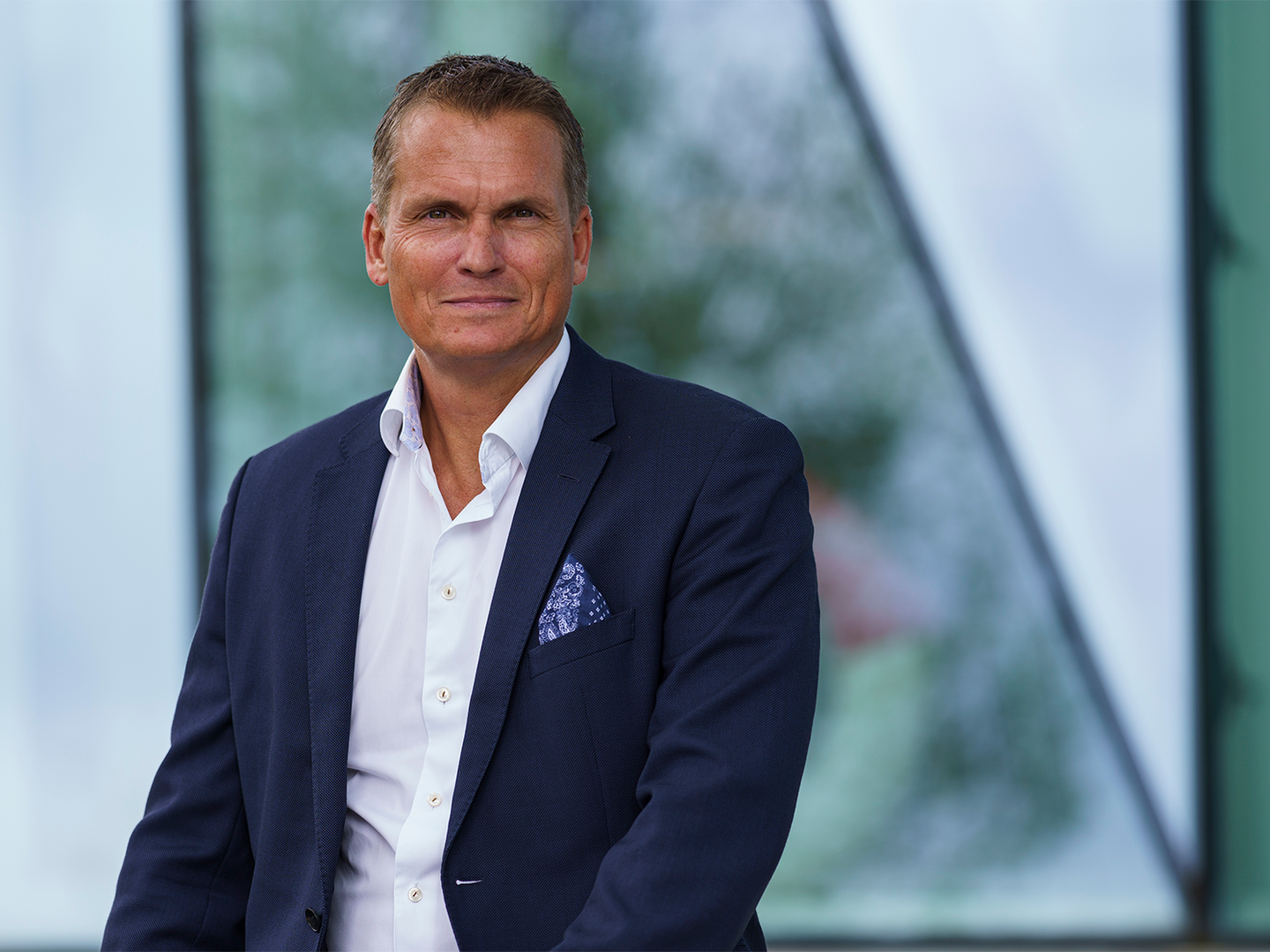 Svenskeren Anders Gratte, adm. direktør i konsulenthuset Emagine, vil tage kampen mod med Capgemeni og Netcompany.