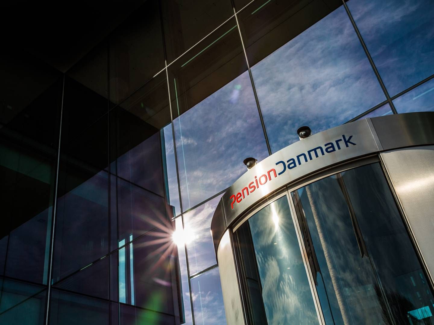 PensionDanmark has had Torben Möger Pedersen as CEO for the past 30 years. As he is now retiring, the boards of directors at PensionDanmark and Industriens Pension should consider the advantages of a merger, according to advisors. | Photo: Pensiondanmark/pr