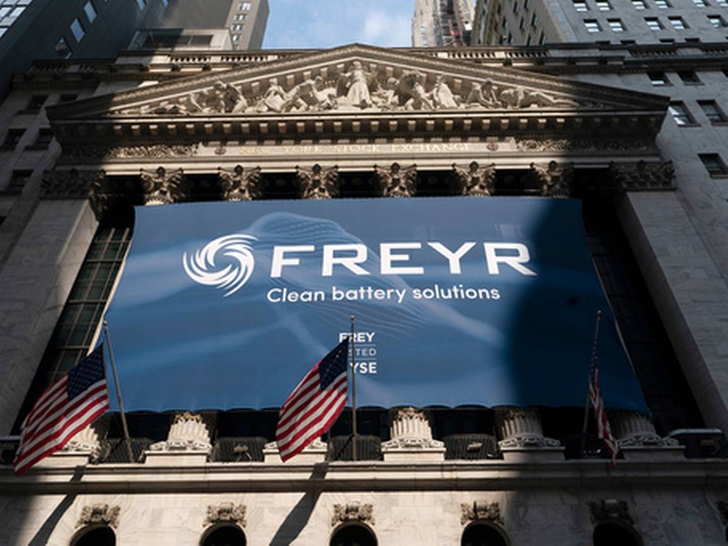 SER VESTOVER: Batteriselskapet Freyr ble listet på New York-børsen i juli 2021. | Foto: Mark Lennihan, AP/NTB