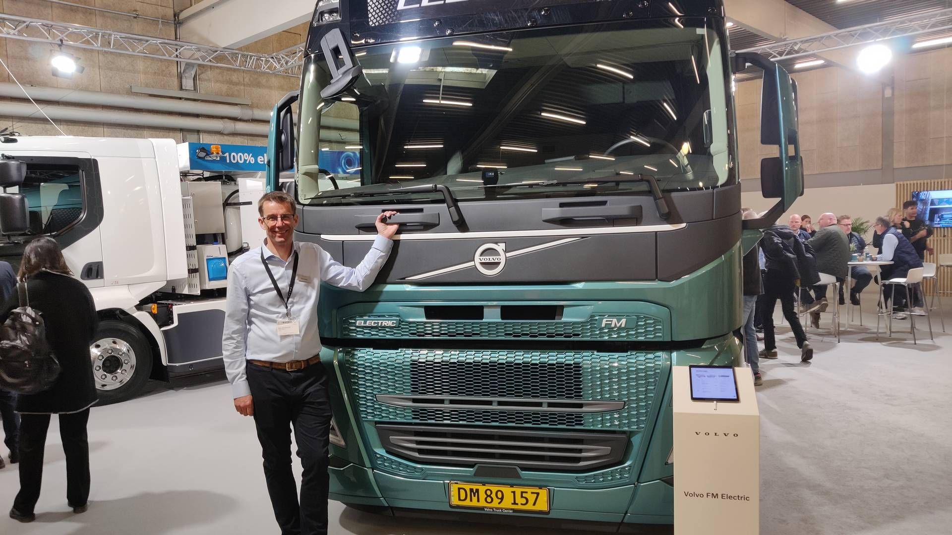 Joakim Nilsson, bæredygtighedschef hos Volvo Trucks, mener, det er nødvendigt med støtteordninger, hvis salget af ellastbiler ikke skal gå i stå. | Foto: Anja Hauge