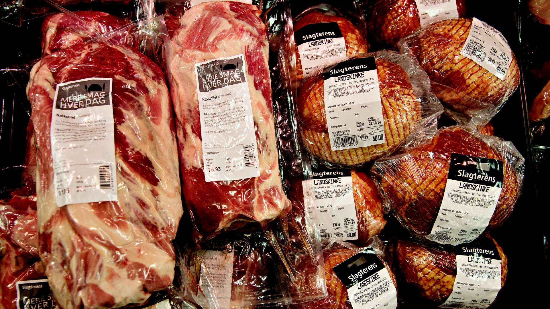 Supermarkeder sætter kød lås og slå — FødevareWatch