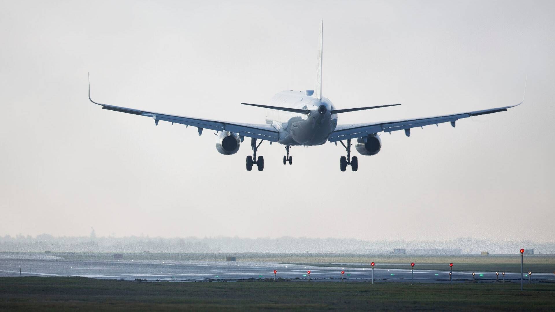 Indtil nu har Naviair fået flytrafikken til at løbe rundt, ved at få flyvelederne, der dirigerer trafikken, til at tage ekstravagter. | Foto: Thomas Borberg/Ritzau Scanpix