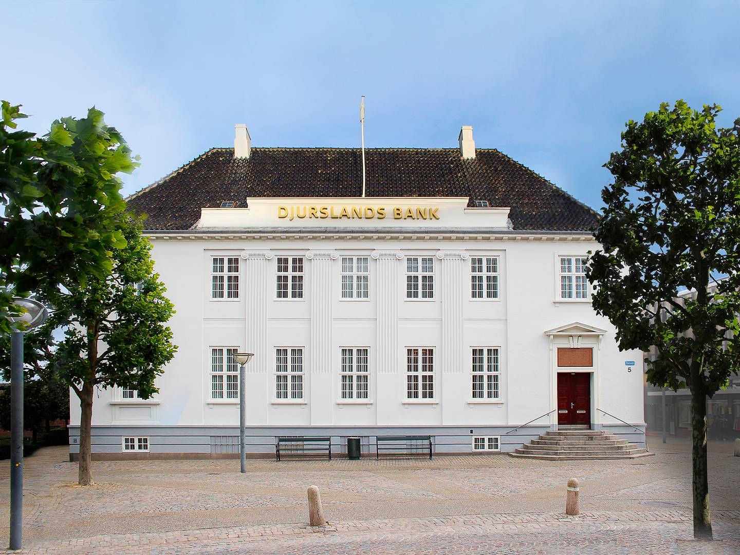 Djurslands Bank har hovedsæde i Grenaa på Djursland. | Foto: Pr/djurslands Bank