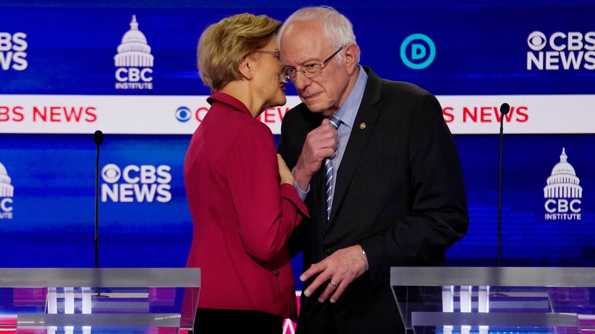 Demokratiske Elizabeth Warren og uafhængige Bernie Sanders har sammen med en række andre amerikanske senatorer sendt besked til centralbankens formand. | Foto: Jonathan Ernst/Reuters/Ritzau Scanpix