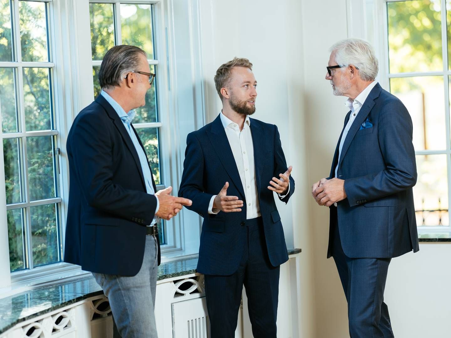 Bastian Larsen (i midten), adm. direktør, Blackwood Ventures, bestyrelsesformand Simon Stampe, tv., og Claus Stenbæk, da fonden blev lanceret i 2022. | Foto: Claus Sall