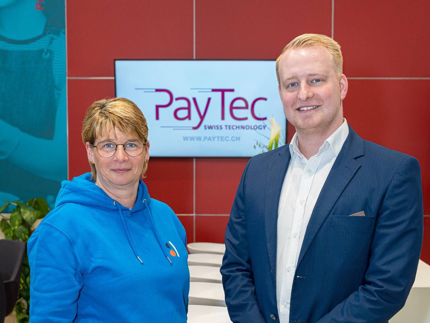 Katja Hillebrand, Senior Key Account Managerin bei VR Payment, und Marc Bringolf, CCO von PayTec | Foto: VR Payment