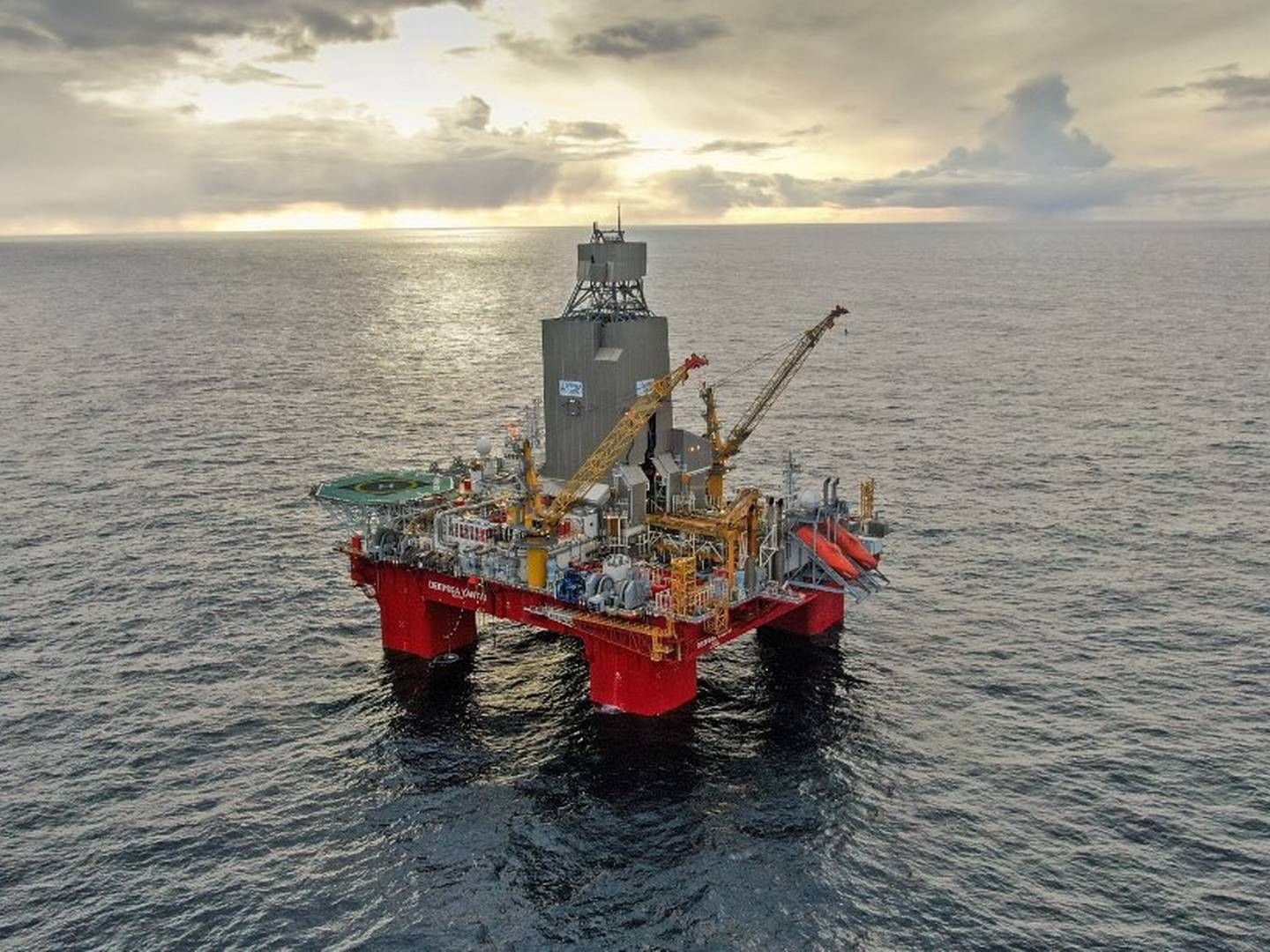 FIKK BESØK: Borearbeidet utføres av innretningen Deepsea Yantai. | Foto: Oldfjell Drilling