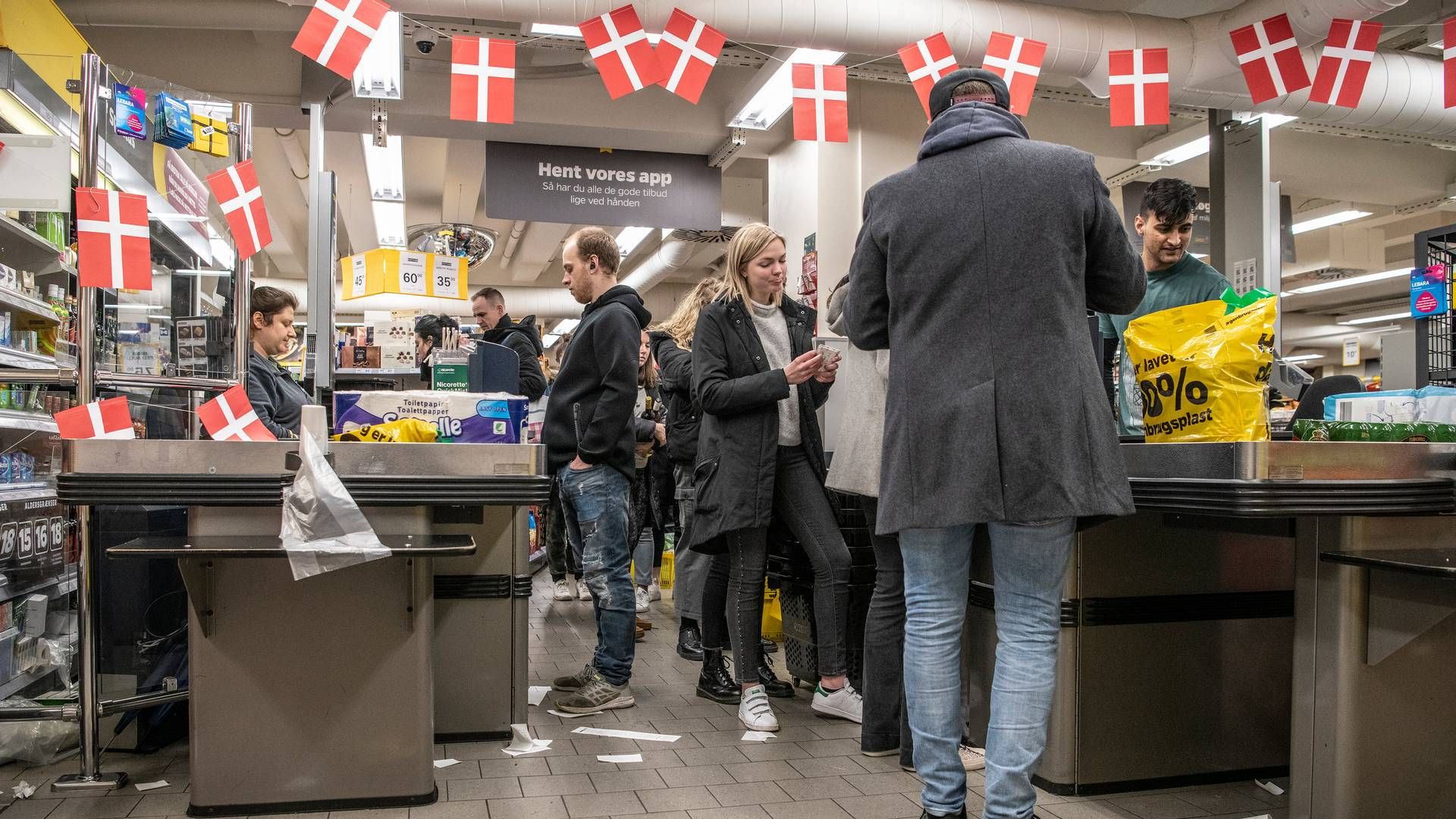 Kampagnen sker både på sociale medier og i butikkerne, hvor kunderne vil blive mødt af plakater, mens detailkæderne vil øge fokus på at træne medarbejdere i konflikthåndtering. | Foto: Henning Hjorth