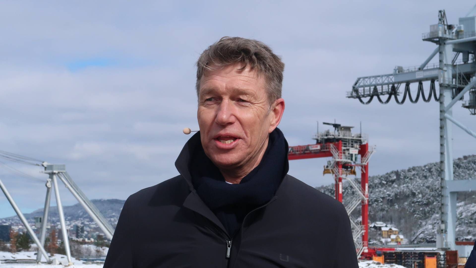 ØKER SUBSIDIETAKET: Olje- og energiminister Terje Aasland bekrefter at taket for subsidier til Sørlige Nordsjø II økes fra 15 til 23 milliarder kroner. | Foto: Anders Lie Brenna