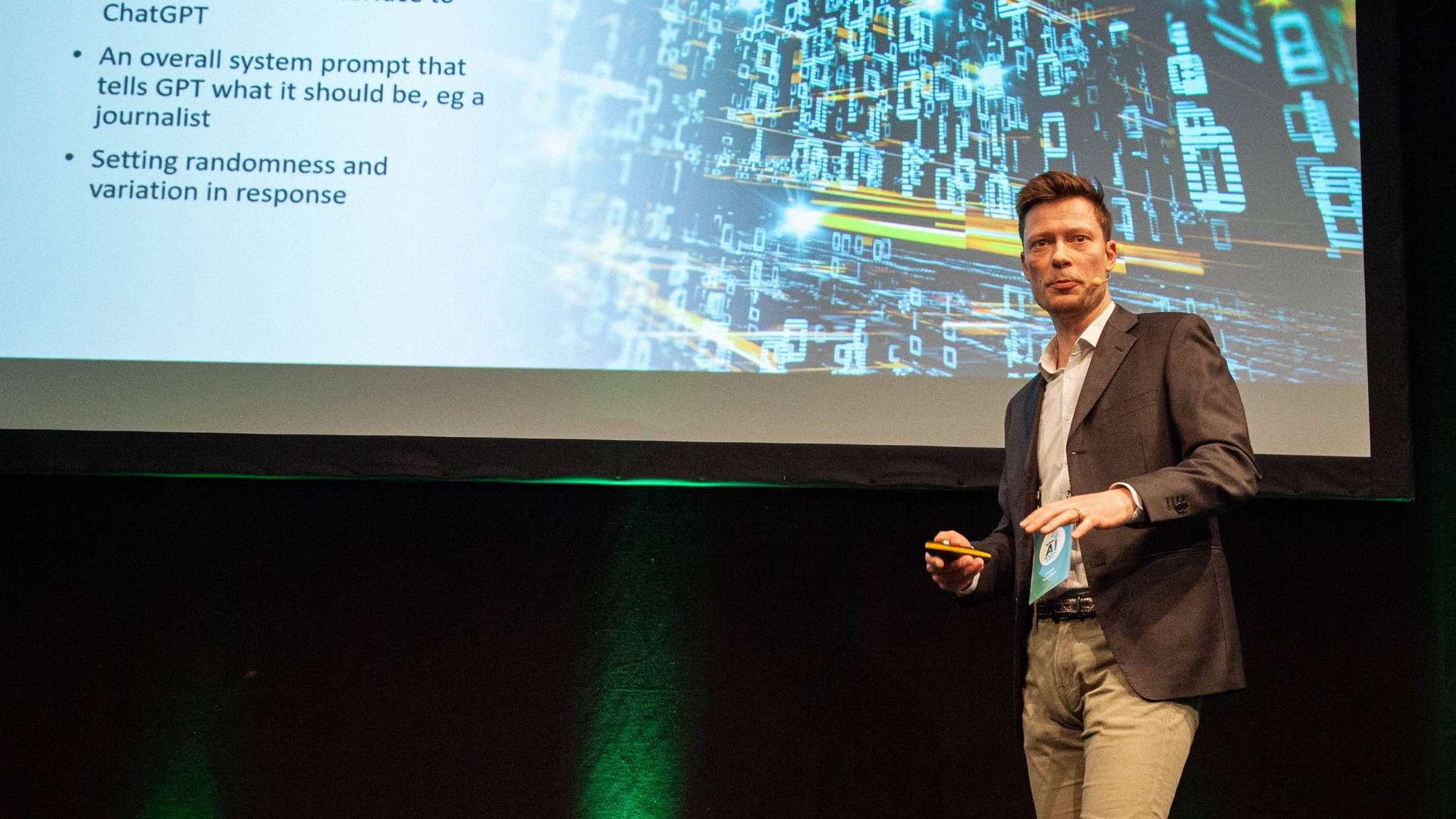 Tore Rich, content automation manager på Ekstra Bladet, på Nordic AI in The Media Summit 2023. | Foto: Mathias Broe