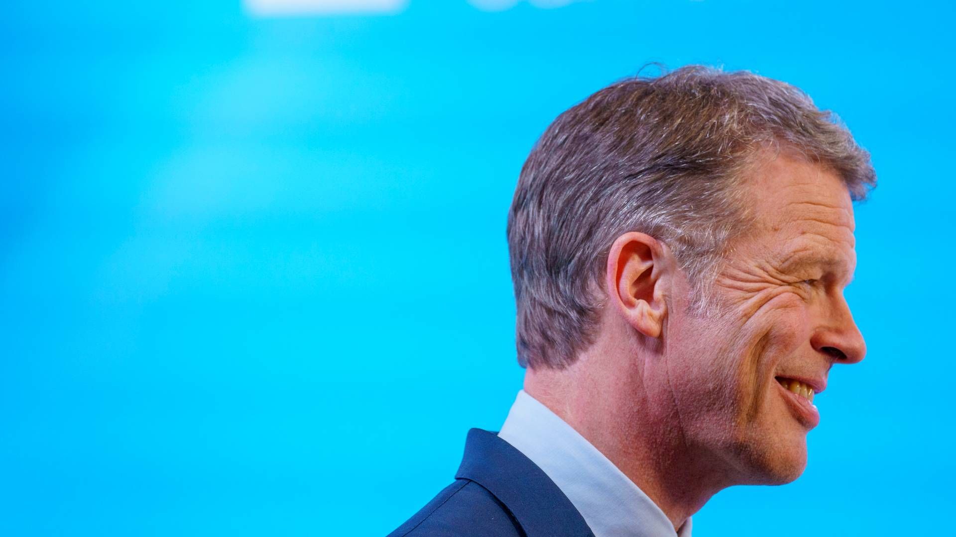 Hat gut lachen: Unter Christian Sewings Führung ist die Deutsche Bank in die Gewinnzone zurückgekehrt. | Foto: picture alliance/dpa | Andreas Arnold