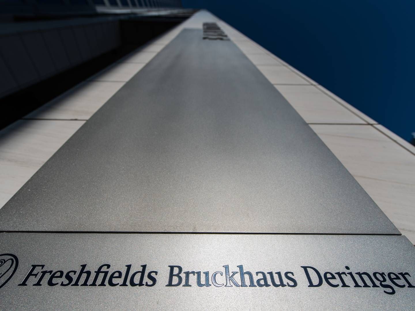Freshfields-Gebäude in Frankfurt | Photo: picture alliance / R. Goldmann | Ralph Goldmann