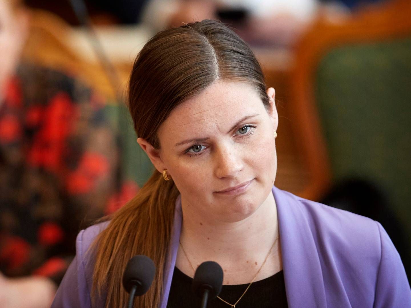 Enhedslistens interne rotationsregler står til at sende politisk ordfører Mai Villadsen ud af Folketinget, når indeværende valgperiode er overstået. Til efteråret går hun på barsel, og folketingsgruppen har endnu ikke besluttet, hvad der skal ske, når hun vender tilbage. (ARKIV) | Foto: Jens Dresling