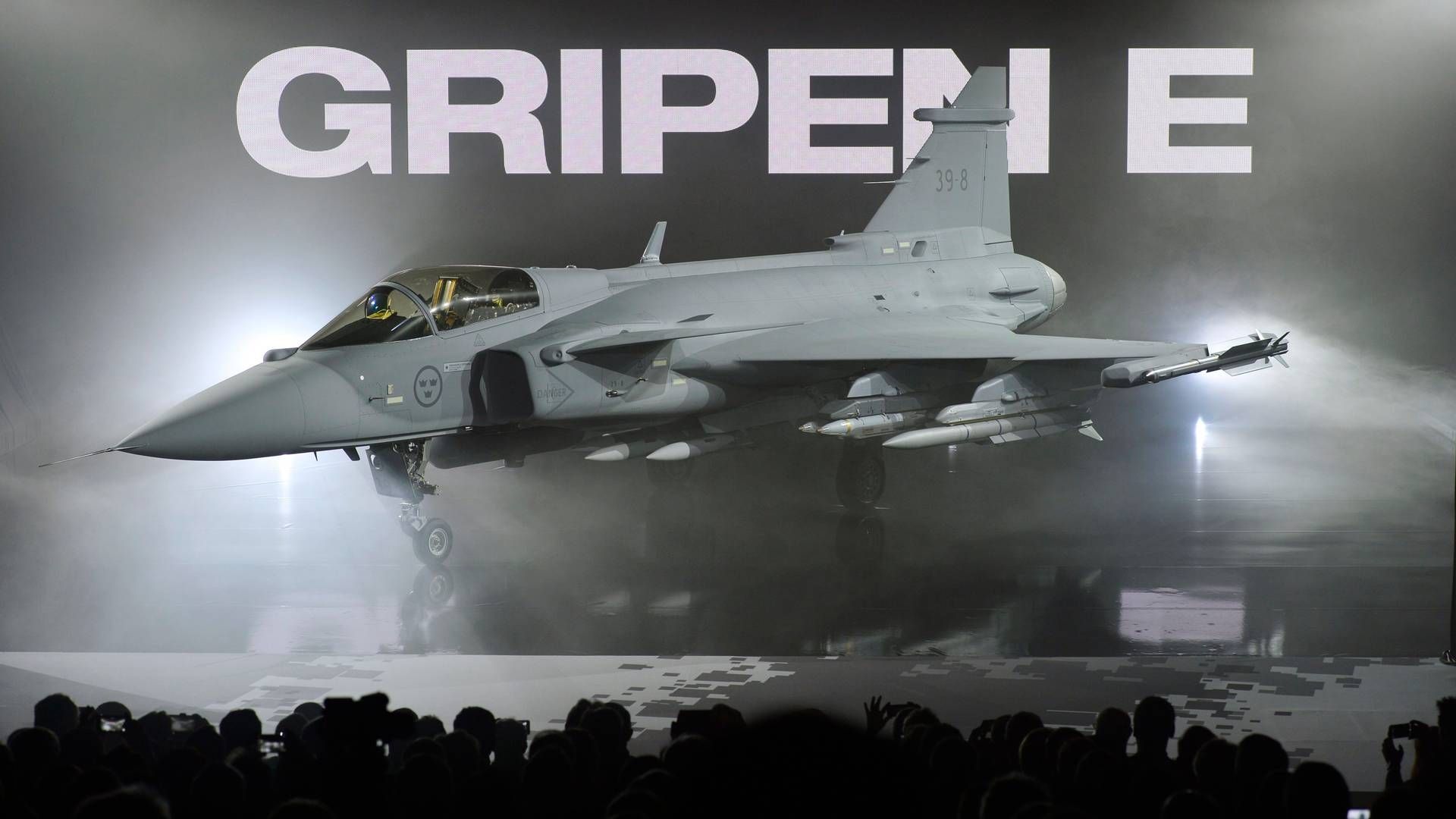 The new E version of the Swedish JAS 39 Gripen multi role fighter being rolled out at SAAB in Linkoping, Sweden. | Photo: Anders Wiklund/AP/Ritzau Scanpix