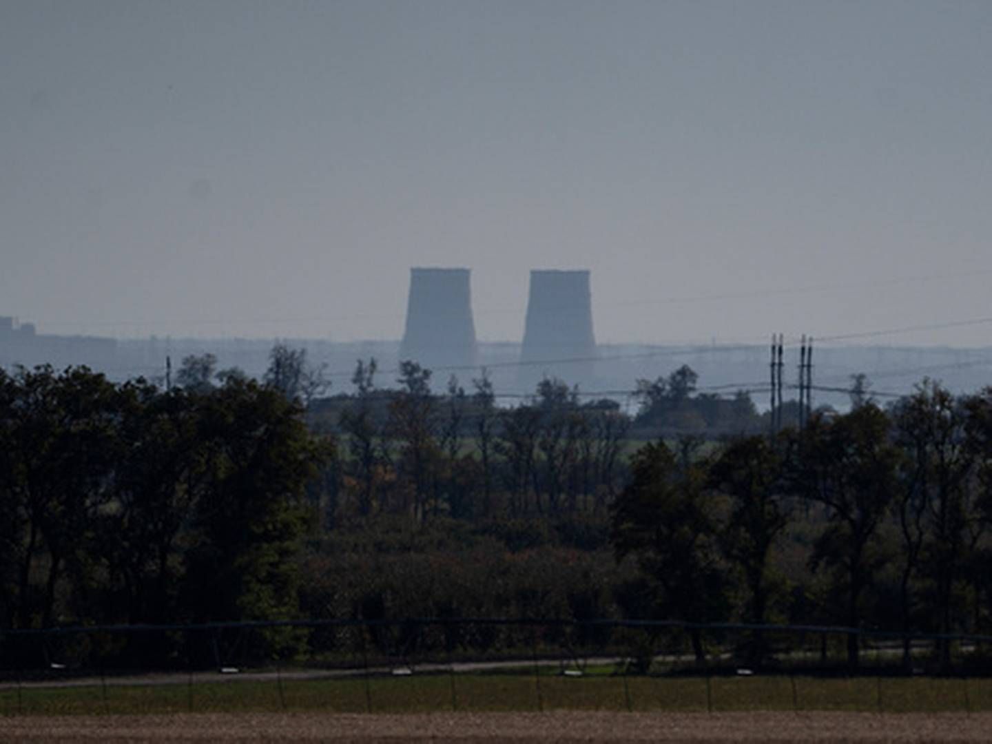 Direktoratet for strålevern og atomberedskap mener situasjonen ved atomkraftverket i Zaporizjzja fortsatt er alvorlig. | Foto: Leo Correa/AP/NTB