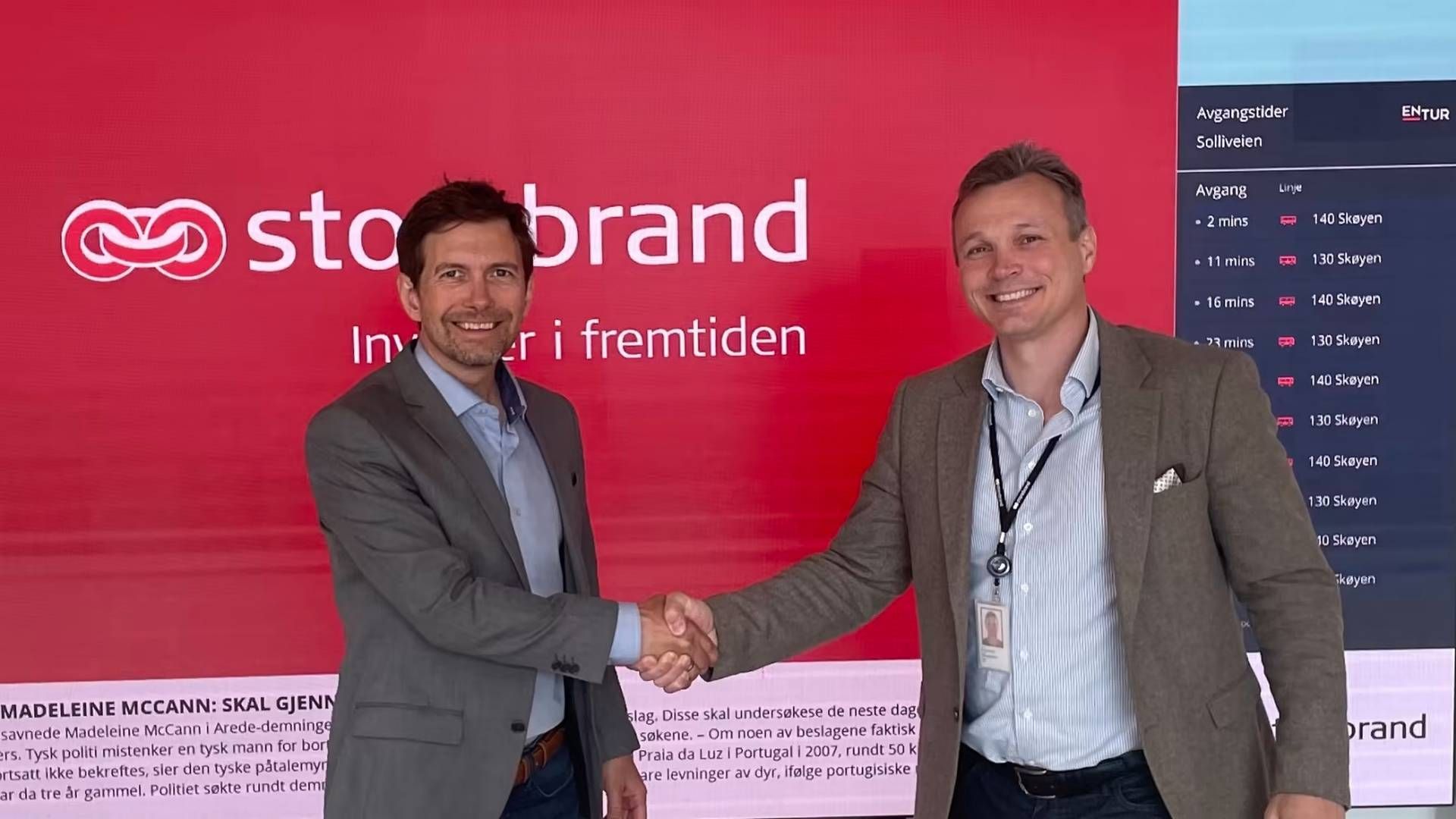 Leder Proffmarked i VB Gruppen, Morten Erichsen, og innkjøpsdirektør i Storebrand Forsikring, Alexander Asbjørnsen.
