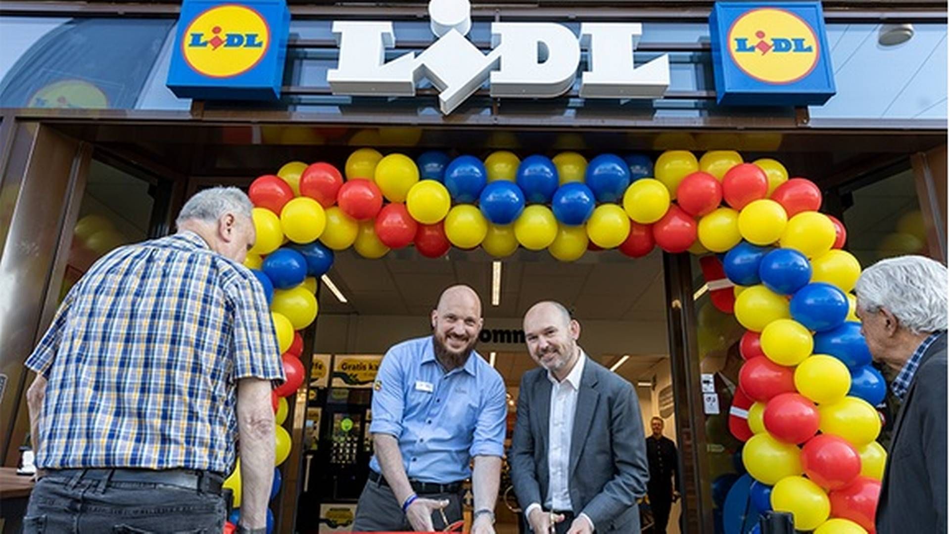 Butikschef Seier Kragh Hansen (tv) skal stå i spidsen for Lidls butik nummer 143 | Foto: PR/Lidl